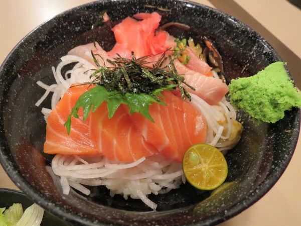 船屋日本料理, 生魚丼