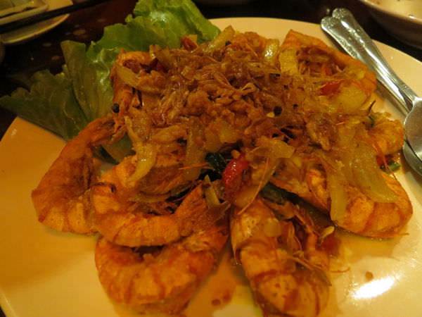 銘記越南美食, 餐點, 蒜味黃金蝦