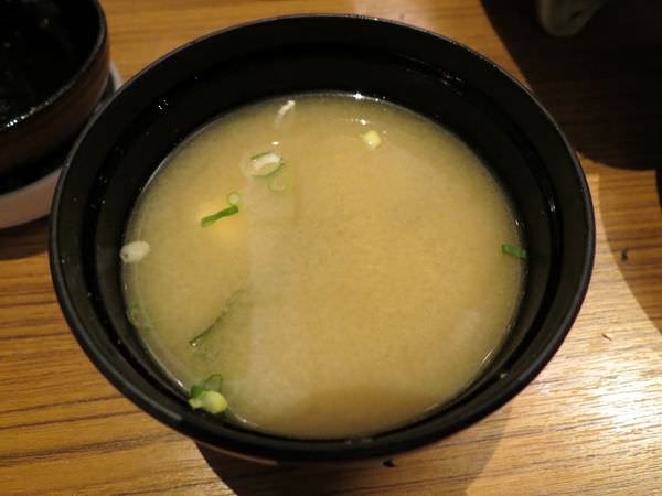 伊勢路-勝勢日式豬排@微風松高店, 餐點, 海帶味噌湯