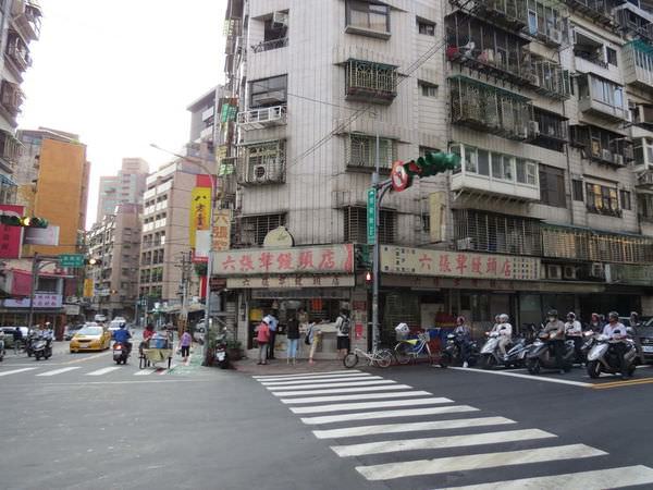 六張犁饅頭店, 台北市, 信義區, 崇德街