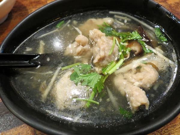 西門金峰魯肉飯(西門店), 香菇肉羹湯