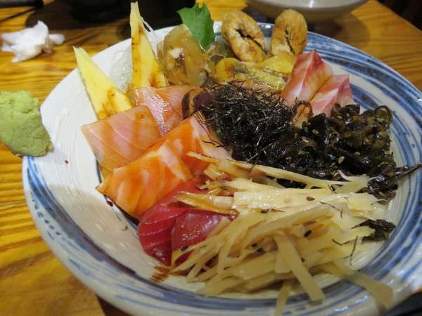 十盛平價板前壽司屋, 四大天王魚生丼