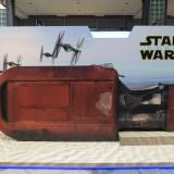 Movie, Star Wars: The Force Awakens(美國, 2015) / STAR WARS：原力覺醒(台灣) / 星球大战：原力觉醒(中國) / 星球大戰：原力覺醒(香港), 廣告看板, 信義新天地