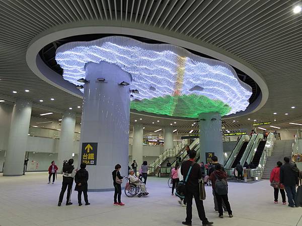 台北捷運, 綠線, 松山線, 松山站, 公共藝術(域見)